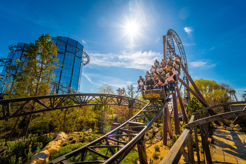 Achterbahn Voltron im Europ-Park in Rust